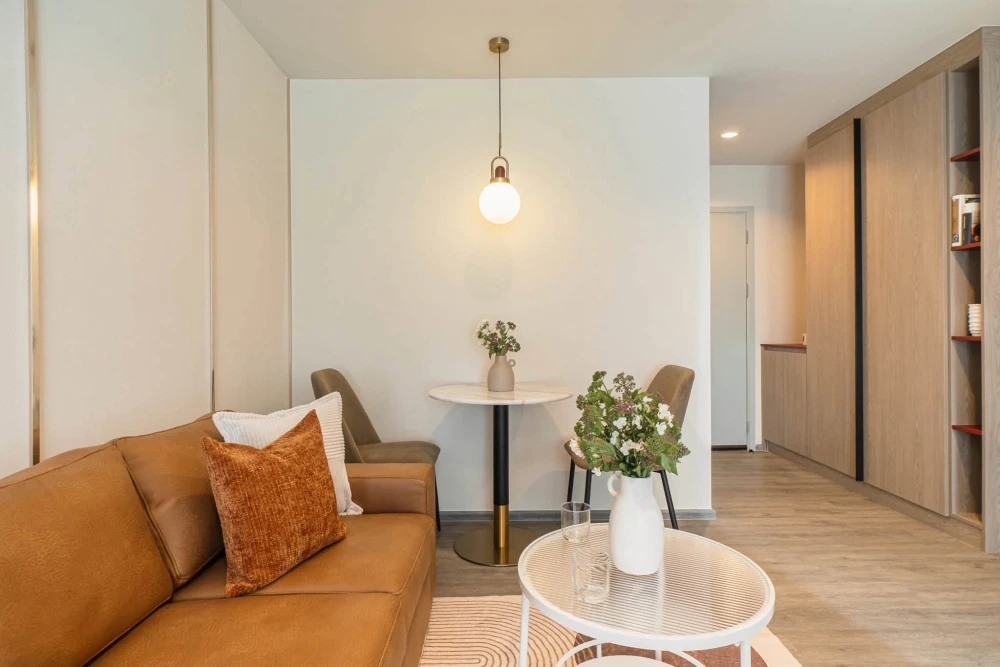 ให้เช่าคอนโด Regent Home Bangna ห้องแต่งน่าอยู่ เฟอร์ เครื่องใช้ไฟ้าครบ ลากกระเป่าเข้าอยู่ได้เลย อย่าพลาด