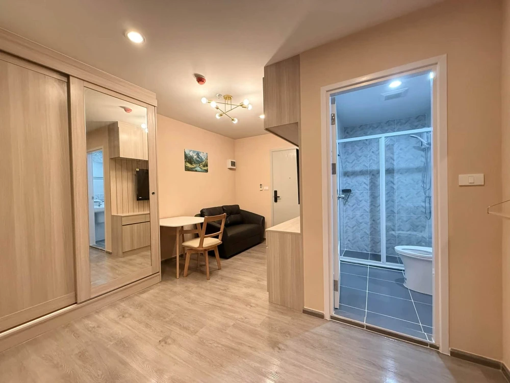 ให้เช่าคอนโด Regent Home Bangna  ห้อง ตกแต่งบิวอินสวยเฟอร์นิเจอร์ & เครื่องใช้ไฟฟ้าครบ พร้อมเข้าอยู่ จองเลย