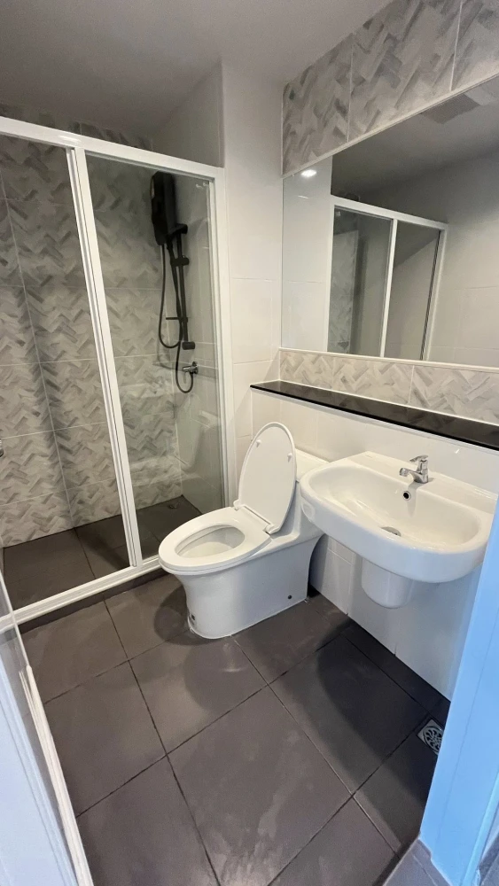 ให้เช่าคอนโด Regent Home Bangna ห้อวกั้นแยกชัดเจน เฟอร ์เครื่องใช้ไฟฟ้าครบ มาแต่ตัวเข้าอยู่ได้เลย อย่ารอช้า