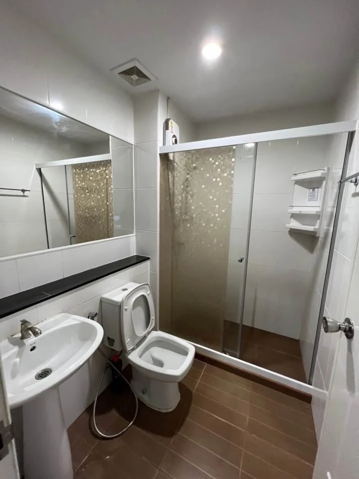 ให้เช่าคอนโด Regent Home Bangson Station ห้อวน่าอยู่ เฟอร์ เครื่องใช้ไฟฟ้าครบ รีบมาจองเลย อย่าพลาด