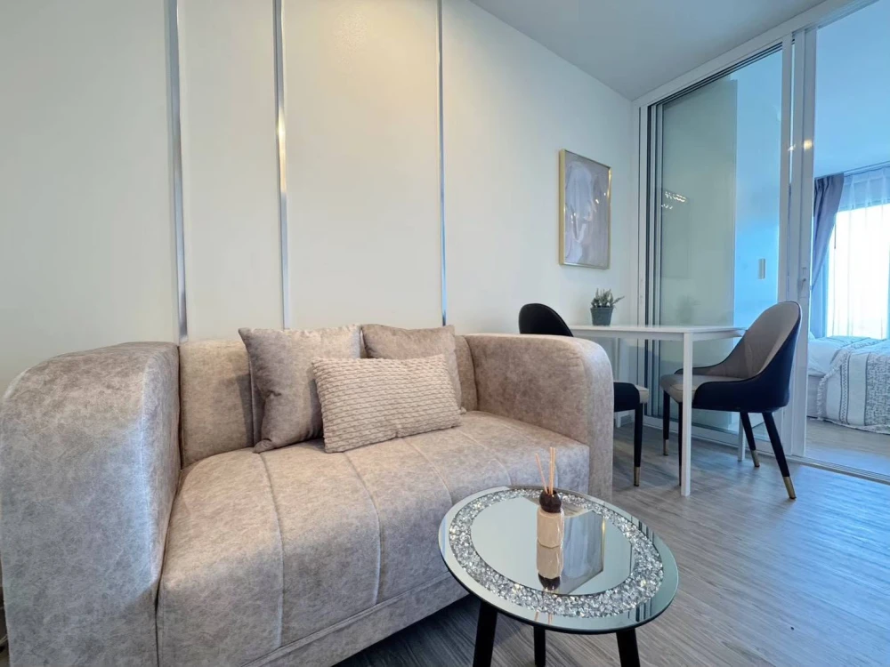 ให้เช่าคอนโด Regent Home Wuttakat ห้องแต่งพร้อมอยู่ สิ่งอำนวยความสะดวกครบ มาจองได้แล้ววันนี้ อย่าพลาด