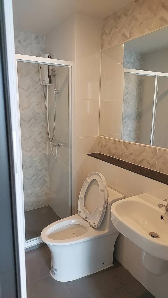 ให้เช่าคอนโด Regent Home Wutthakat ห้องพร้อมอยู่ เฟอร์ เครื่องใช้ไฟฟ้าครบครัน มาจองได้แล้วันนี้