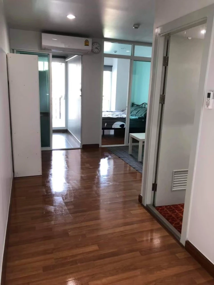 ให้เช่าคอนโด Regent Orchid Talad Plu ห้องพร้อมอยู่ กั้นแยกเป็นสัดส่วน พื้นที่ใช้สอยคุ้ม มาจองเลย อย่าพลาด