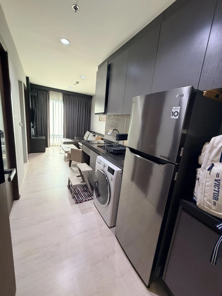 ให้เช่าคอนโด Rhythm Asoke ห้องแต่งพร้อมอยู่ สิ่งอำนวยความสะดวกครบ มาจองได้แล้ววันนี้ อย่ารอช้า