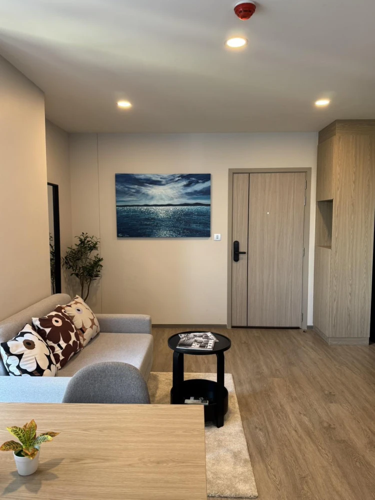ให้เช่าคอนโด Salaya One Residence ห้องกว้างขวาง พื้นที่ใช้สอยจุใจ  เฟอร์+เครื่องใช้ไฟฟ้าครบ หิ้วกระเป๋าเข้าอยู่ได้เลย