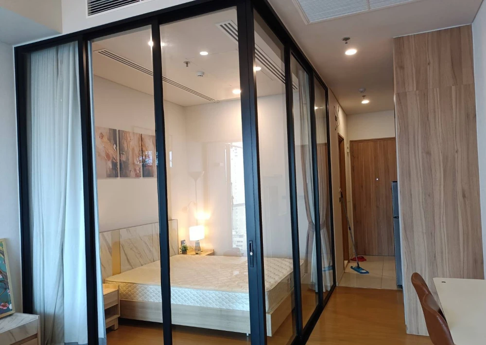 ให้เช่าคอนโด Siamese Exclusive Sukhumvit 31 ห้องพร้อมอยู่ สิ่งอำนวยความสะดวกครบ จองเลย อย่าพลาด