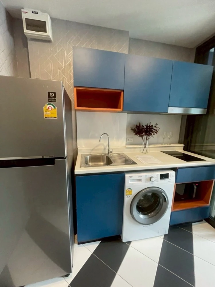 ให้เช่าคอนโด The Base สะพานใหม่ ห้องน่าอยู่ เฟอร์ เครื่องใช้ไฟฟ้าครบ ลากกระเป๋าเข้าอยู่ได้เลย อย่ารอช้า