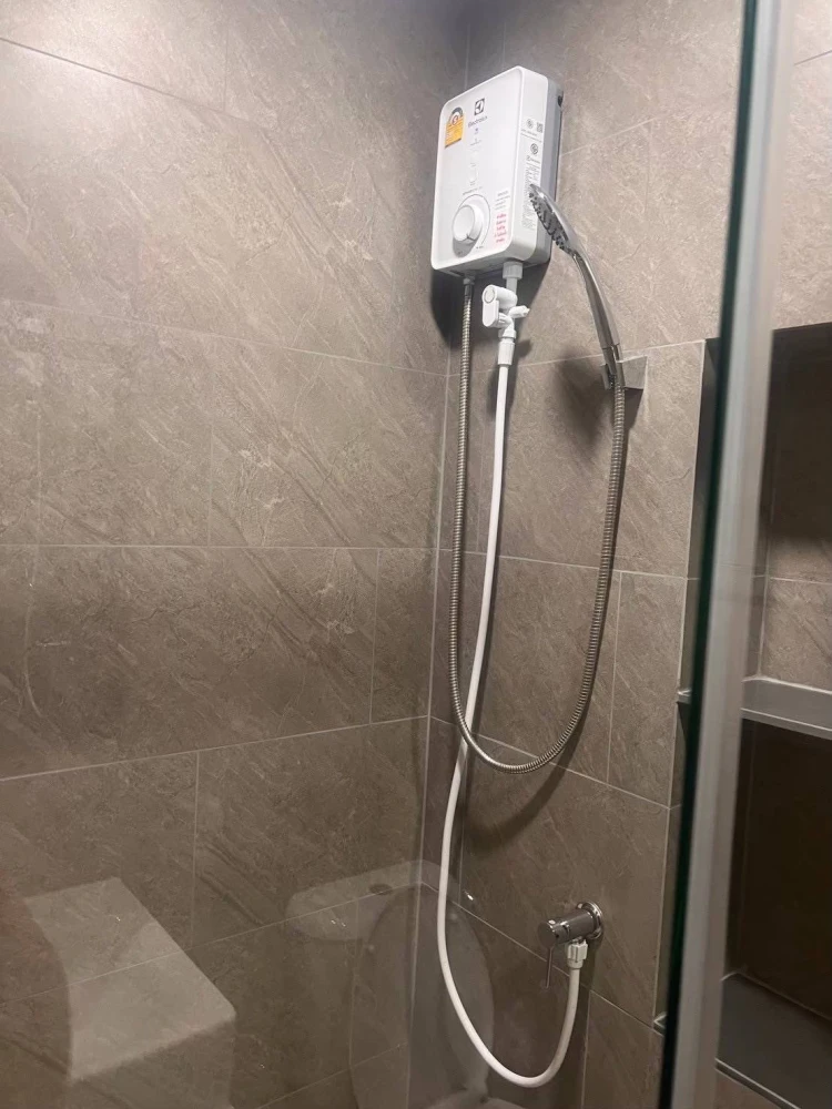 ให้เช่าคอนโด  the living เพชรเกษม ห้องสตูดิโอ ชั้น 16 ได้วิวสูง มาพร้อมสิ่งอำนวยความสะดวก รีบย้ายเลย