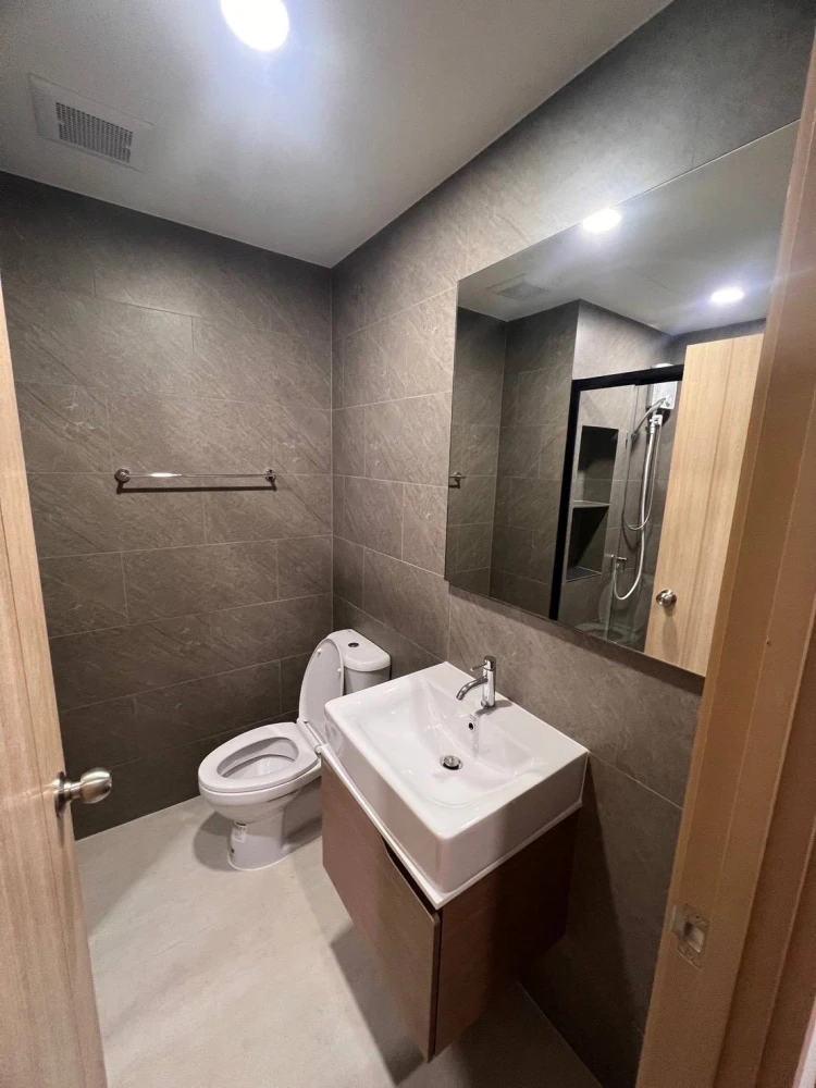 ให้เช่าคอนโด  the living เพชรเกษม ห้องสตูดิโอ ชั้น 16 ได้วิวสูง มาพร้อมสิ่งอำนวยความสะดวก รีบย้ายเลย