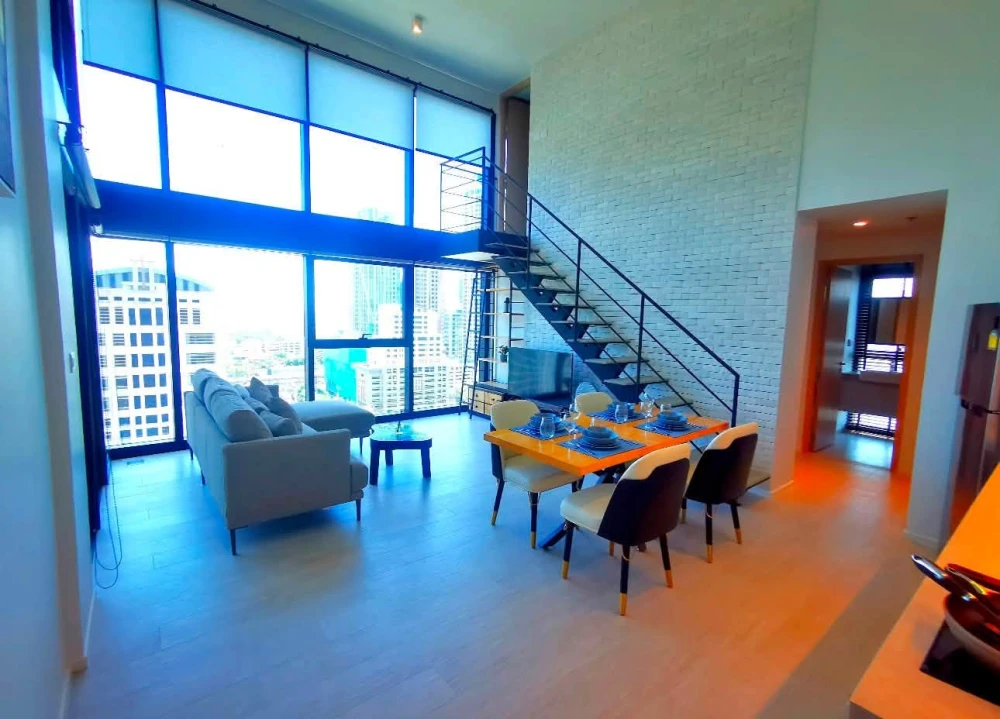 ให้เช่าคอนโด  The Lofts Silom ห้องกว่างขวาง มาพร้อมพื้นที่ใช้สอยจุใจ สิ่งอำนวยความสะดวกครบครัน รีบย้าย