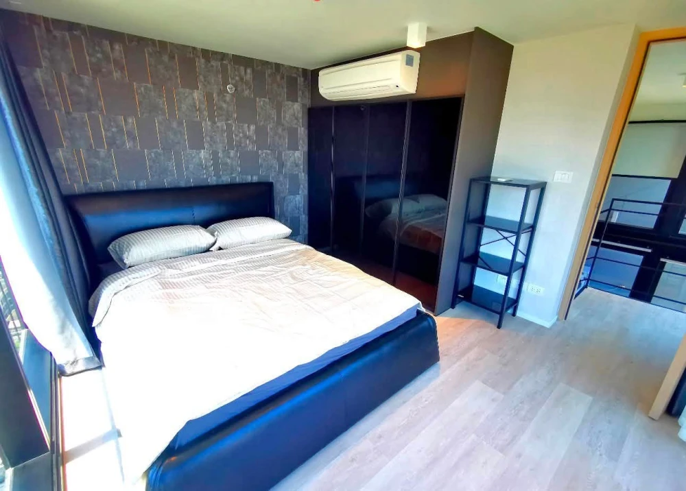 ให้เช่าคอนโด  The Lofts Silom ห้องกว่างขวาง มาพร้อมพื้นที่ใช้สอยจุใจ สิ่งอำนวยความสะดวกครบครัน รีบย้าย