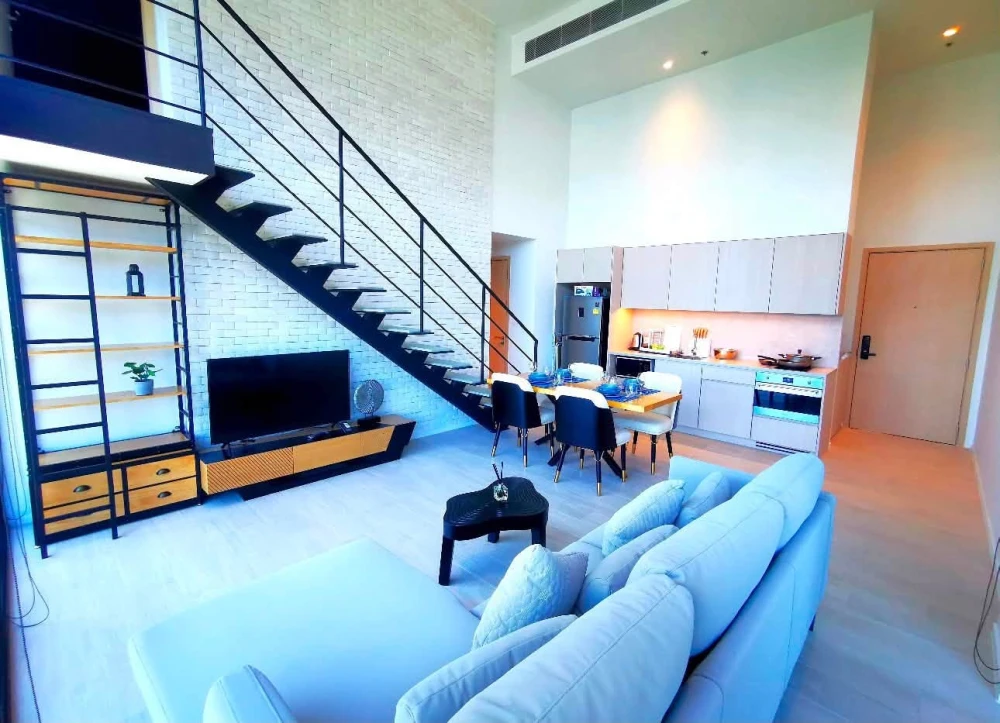 ให้เช่าคอนโด  The Lofts Silom ห้องกว่างขวาง มาพร้อมพื้นที่ใช้สอยจุใจ สิ่งอำนวยความสะดวกครบครัน รีบย้าย