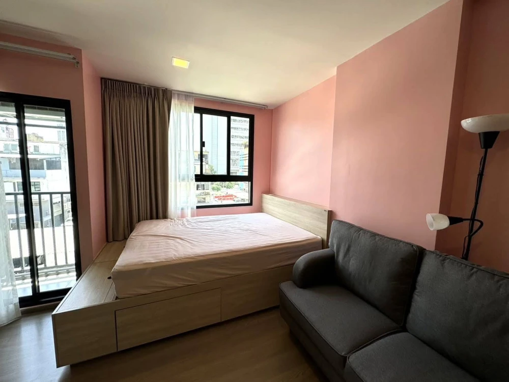 ให้เช่าคอนโด The Muve Ram 22 ห้องพร้อมอยู่ เฟอร ์เครื่องใช้ไฟฟ้าครบ ลากกระเป๋าเข้าอยู่ได้เลย