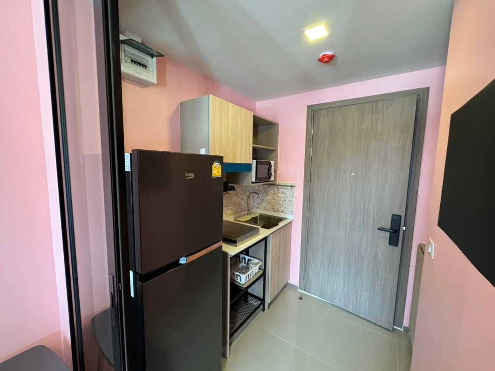 ให้เช่าคอนโด The Muve Ram 22 ห้องพร้อมอยู่ เฟอร ์เครื่องใช้ไฟฟ้าครบ ลากกระเป๋าเข้าอยู่ได้เลย