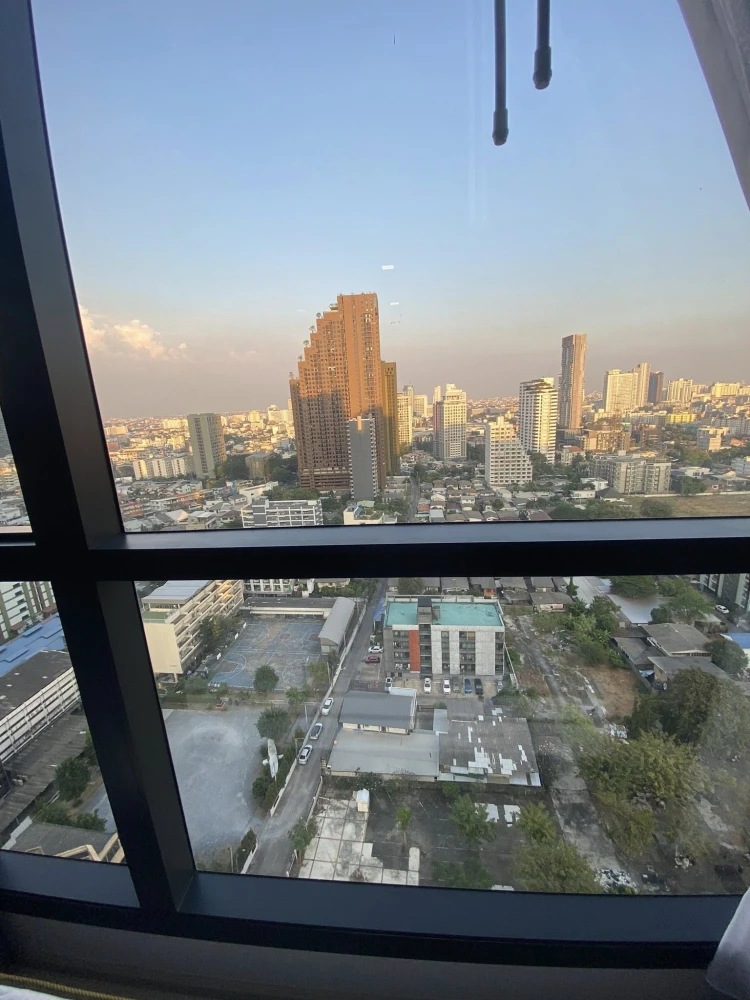 ให้เช่าคอนโด The Privacy Jatujak ห้องพร้อมอยู่ สิ่งอำนวยความสะดวกครบ ราคาอย่างโดน รีบมจองเลย อย่ารอช้า