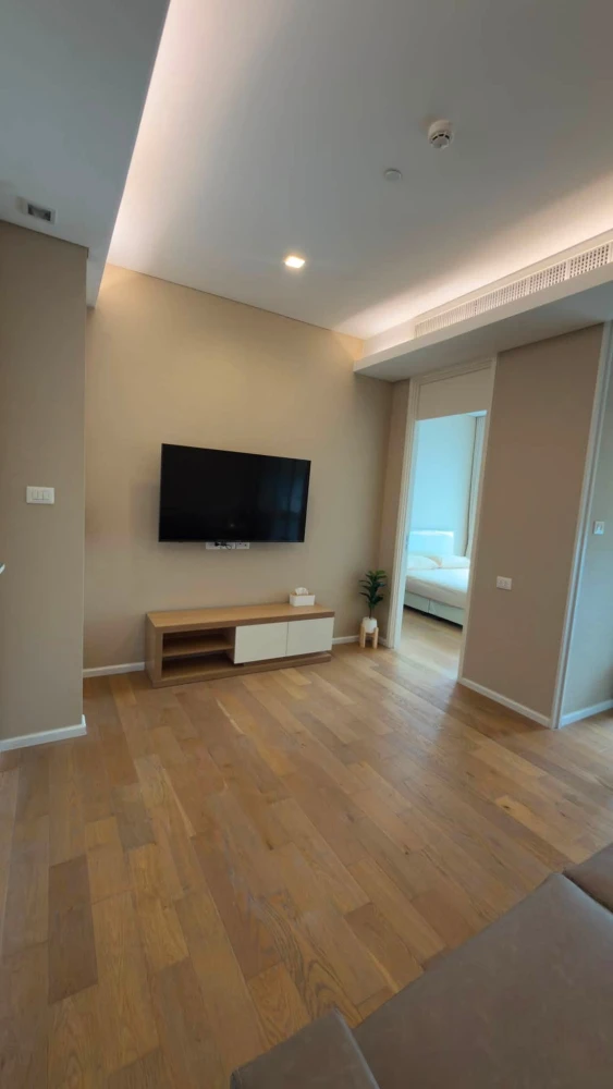 ให้เช่าคอนโด The Saint Residences ห้องแต่งพร้อมอยู่ สิ่งอำนวยคววามสะดวกครบครัน ราคาคุ้ม มาจองเลย