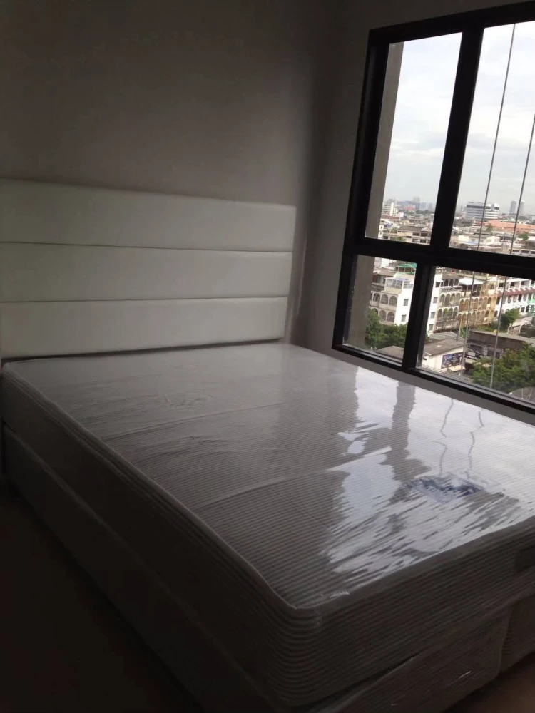 ให้เช่าคอนโด  Urbano Absolute Sathorn-Taksin ห้องพร้อมอยู่ ชั้น 10 ได้วิวสูง ราคาอย่างโดน จองเลยอย่าพลาด