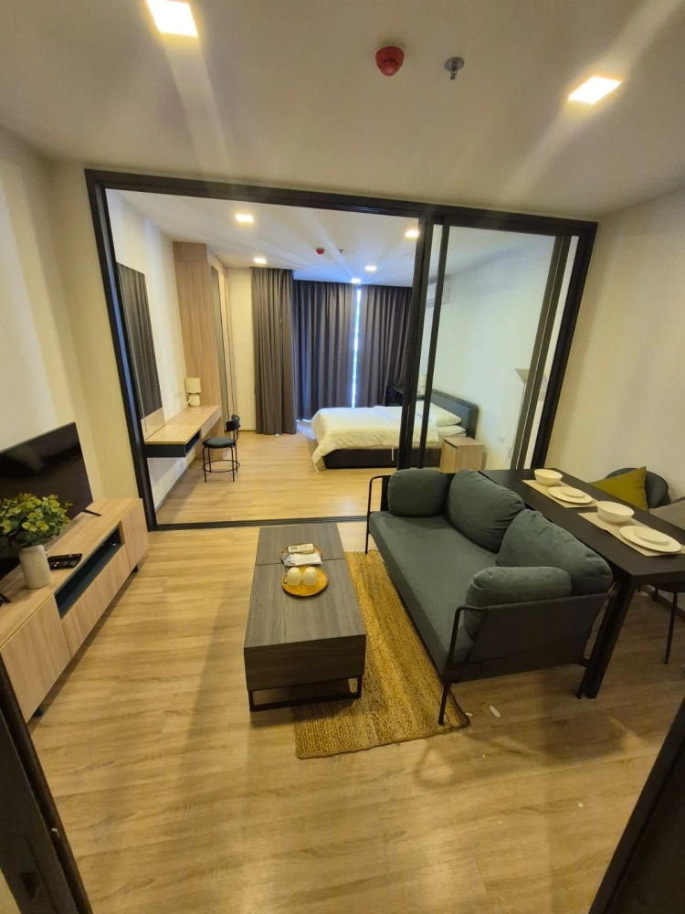 ให้เช่าคอนโด XT Phayathai ห้องพร้อมอยู่ พื้นที่ใช้สอยจุใจ สิ่งอำนวยความสะดวกครบ มาจองเลย อย่ารอช้า