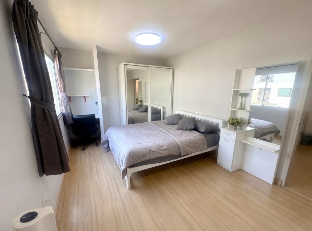 ให้เช่าคแนโด Smart Watcharapol ห้องพร้อมอยู่ สิ่งอำนวยความสะดวกครบ มาแต่ตัวเข้าอยู่ได้เลย อย่าพลาด