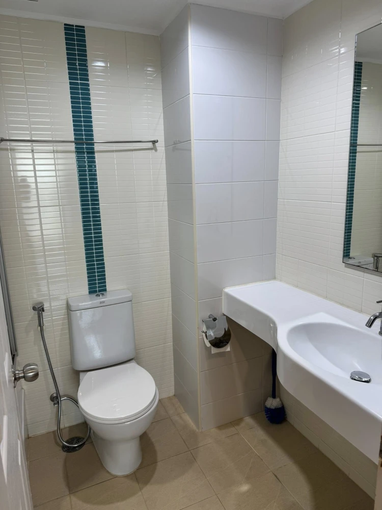 ให้เช่าด่วนๆ คอนโด ลุมพินี เพลส พระราม 9 ห้องพร้อมอยู่ สิ่งอำนวยความสะดวกครบ ลากกระเป๋าเข้าอยู่ได้เลย