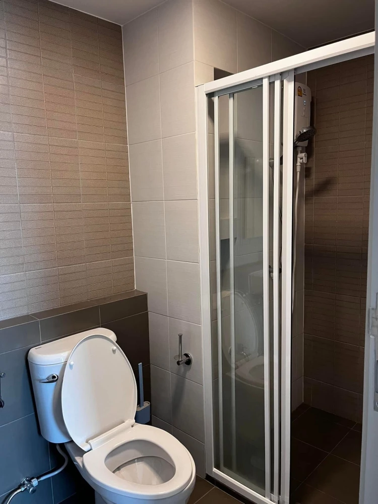 ให้เช่าด่วนๆ D Condo Hideaway เฟส 4 ห้องน่าอยู่ สิ่งอำนวยความสะดวกครบ มาตตัวเข้าอยู่ได้เลย