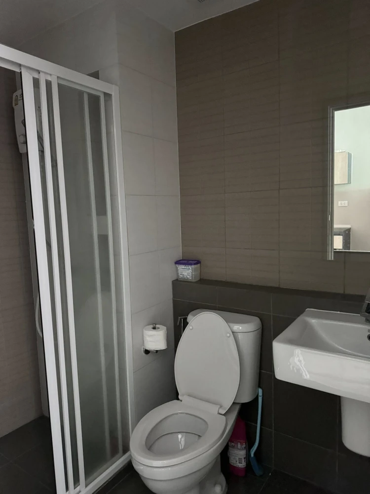 ให้เช่าด่วนๆ Dcondo Hideaway เฟส 4 ห้องพร้อมอยู่ สิ่งอำนวยความสะดวกครบ มาแต่ตัวเข้าอยู่ได้เลย