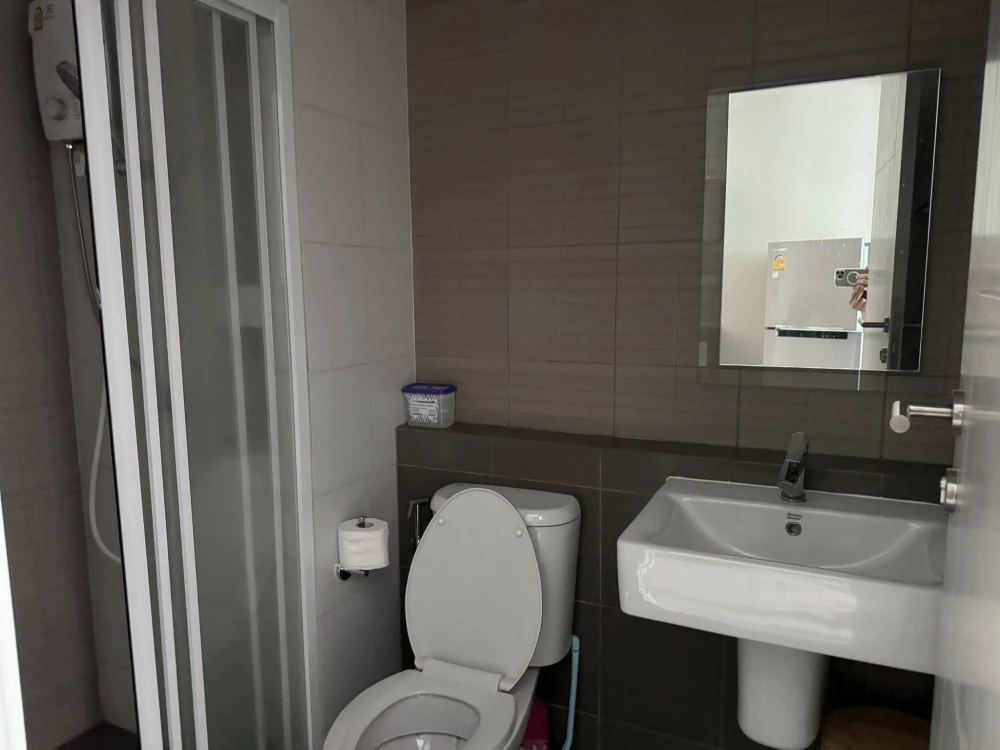 ให้เช่าด่วนๆ Dcondo Hideaway เฟส 4 ห้องพร้อมอยู่ สิ่งอำนวยความสะดวกครบ มาแต่ตัวเข้าอยู่ได้เลย