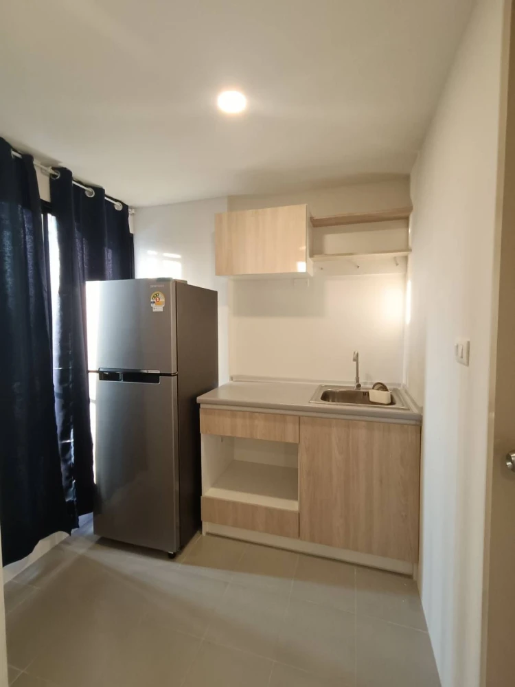 ให้เช่าด่วนๆ Flexi Suksawat ห้องพร้อมอยู่ กั้นแยกเป็นสัดส่วน เฟอร์ เครื่องใช้ไฟฟ้าครบครัน มาจองเลย อย่าพลาด