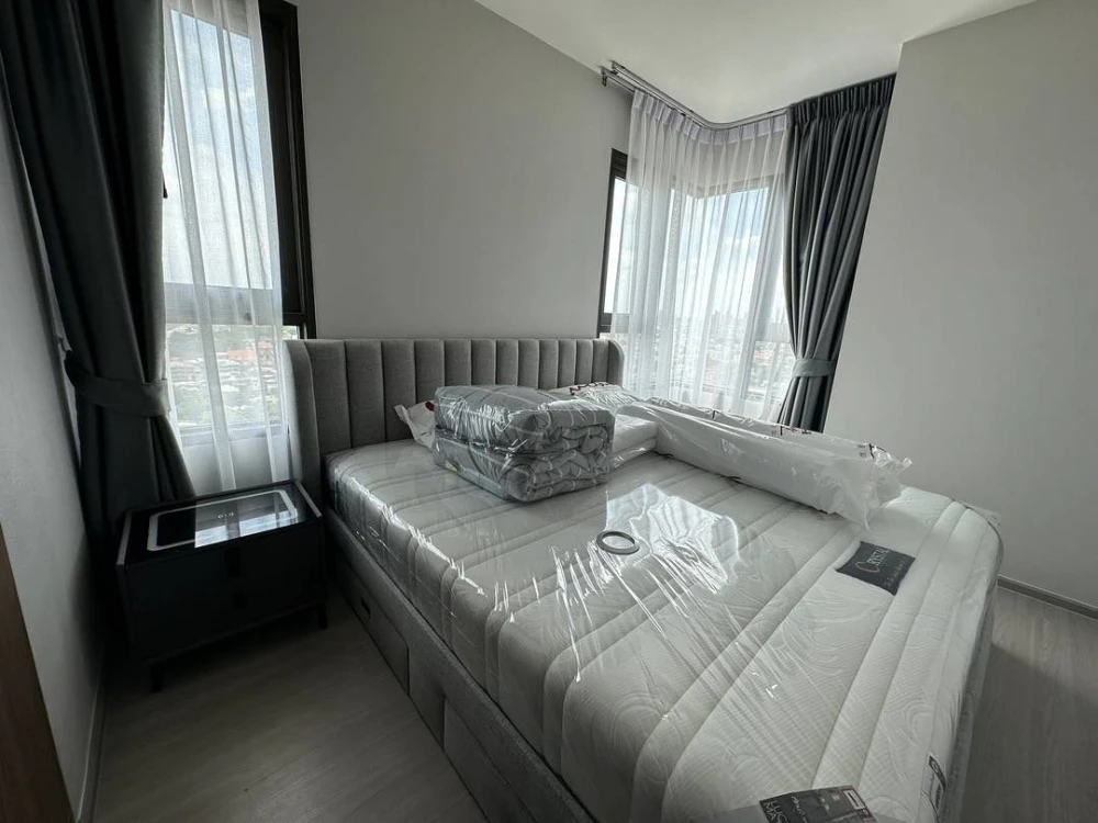 ให้เช่าด่วนๆ Life Sathorn-Sierra ห้องพร้อมอยู่ พื้นที่ใช้สอยจุใจ สะดวกครบจบที่เดียว จองเลยจ้า อย่าพลาด