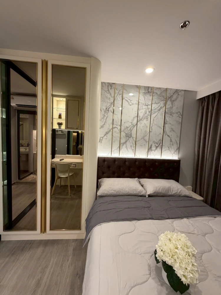 ให้เช่าห้องแต่งหรู Build-in จัดเต็ม คอนโด Regent Home วุฒากาศ  ชั้น 16 ตึก A วิวนอก มองเห็นองค์พระสวยงาม จองเลย