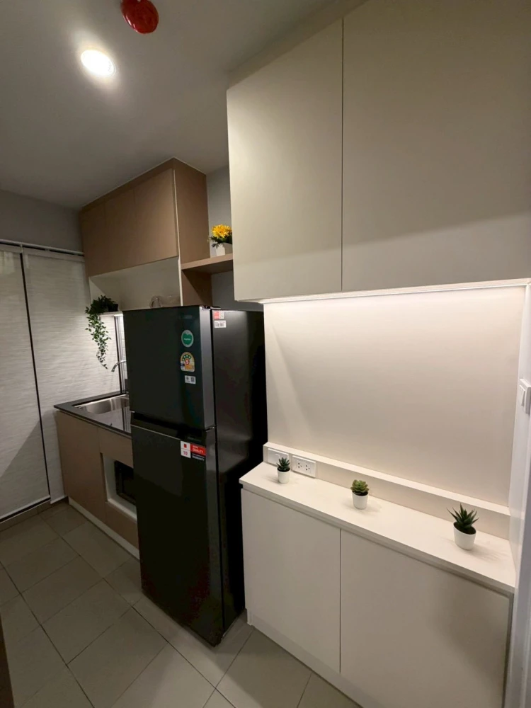 ให้เช่าห้องแต่งหรู Build-in จัดเต็ม คอนโด Regent Home วุฒากาศ  ชั้น 16 ตึก A วิวนอก มองเห็นองค์พระสวยงาม จองเลย