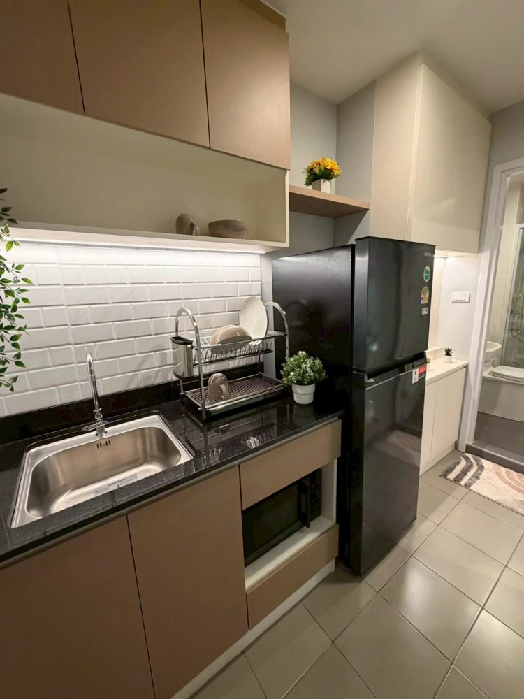 ให้เช่าห้องแต่งหรู Build-in จัดเต็ม คอนโด Regent Home วุฒากาศ  ชั้น 16 ตึก A วิวนอก มองเห็นองค์พระสวยงาม จองเลย