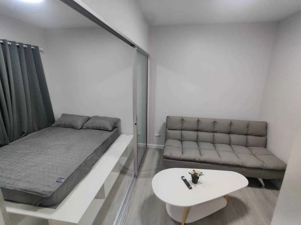 Room for rent at Plum Condo Bangyai Station Phase 1, separate rooms, great price, come and reserve now, don't miss out!