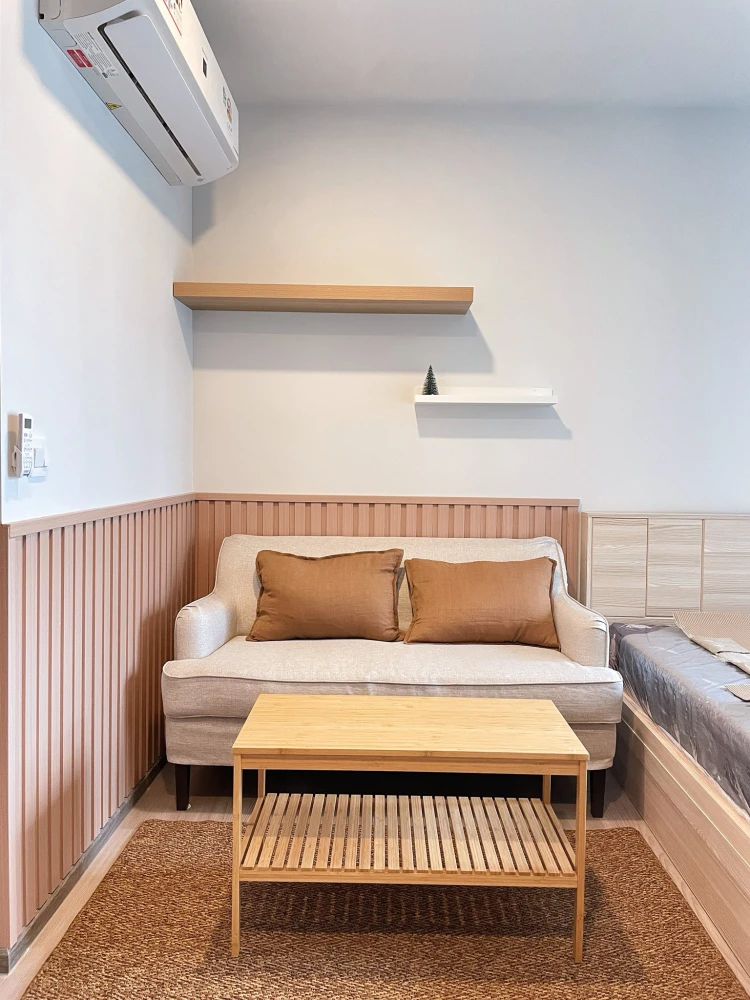 ให้เช่าห้อง Aspire Sukhumvit-Rama4 ห้อง Studio Style Minimal Muji วิวสระว่ายน้ำวิวเมือง บรรยากาศดีมาก จองเลย