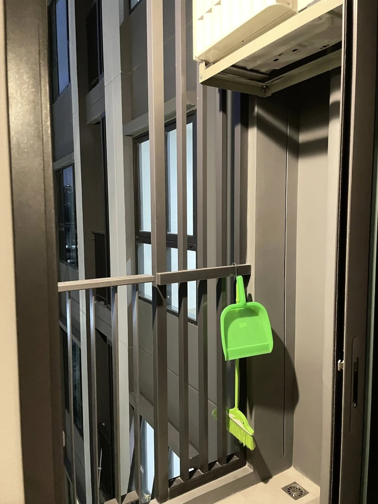 ให้เช่าห้อง Aspire Sukhumvit-Rama4 ห้อง Studio Style Minimal Muji วิวสระว่ายน้ำวิวเมือง บรรยากาศดีมาก จองเลย