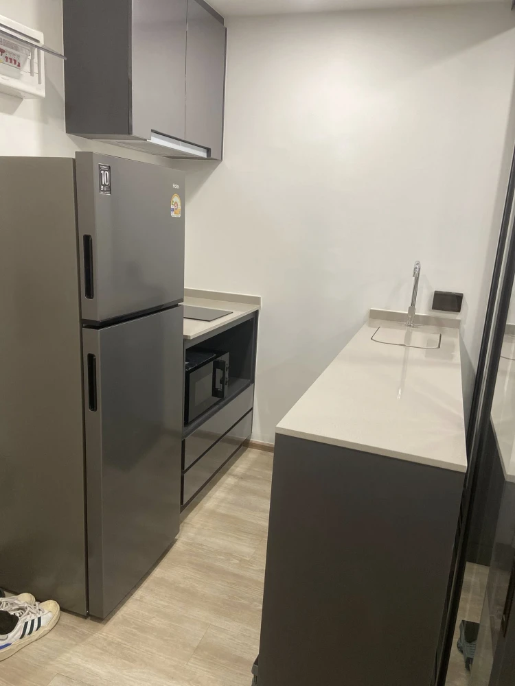 ให้เช่า กรู๊ฟ สเคป ลาดพร้าว - สุทธิสาร อาคาร 1 ชั้น 8 ห้องสตูดิโอ สิ่งอำนวยความสะดวกแน่นๆ ห้ามพลาด