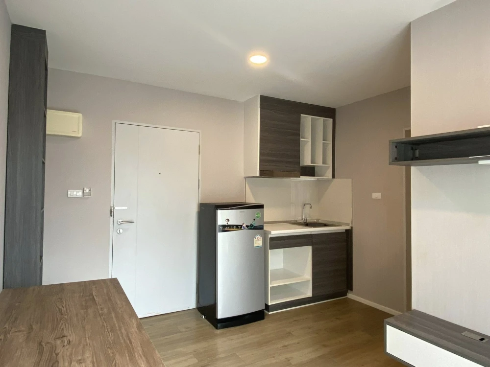 ให้เช่า ขาย Rill Condo Rangsit ชั้น 3 ห้องน่าอยู่ มาพร้อมการตกแต่งที่ครบ สนใจจองเลย ห้ามพลาด