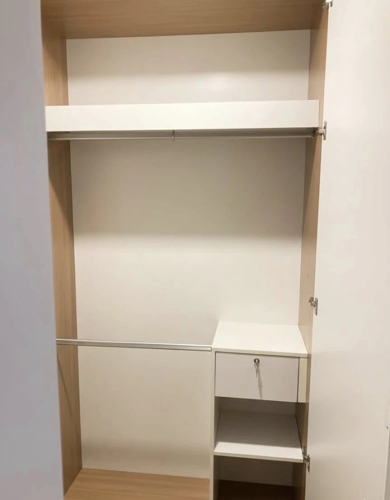 ให้เช่า คอนโดคุณภาพ ทำเลรถไฟฟ้า แจ้งวัฒนะ ที่ PROUD III แจ้งวัฒนะ พร้อมอยู่ เฟอร์ครบ รีบจองเลย