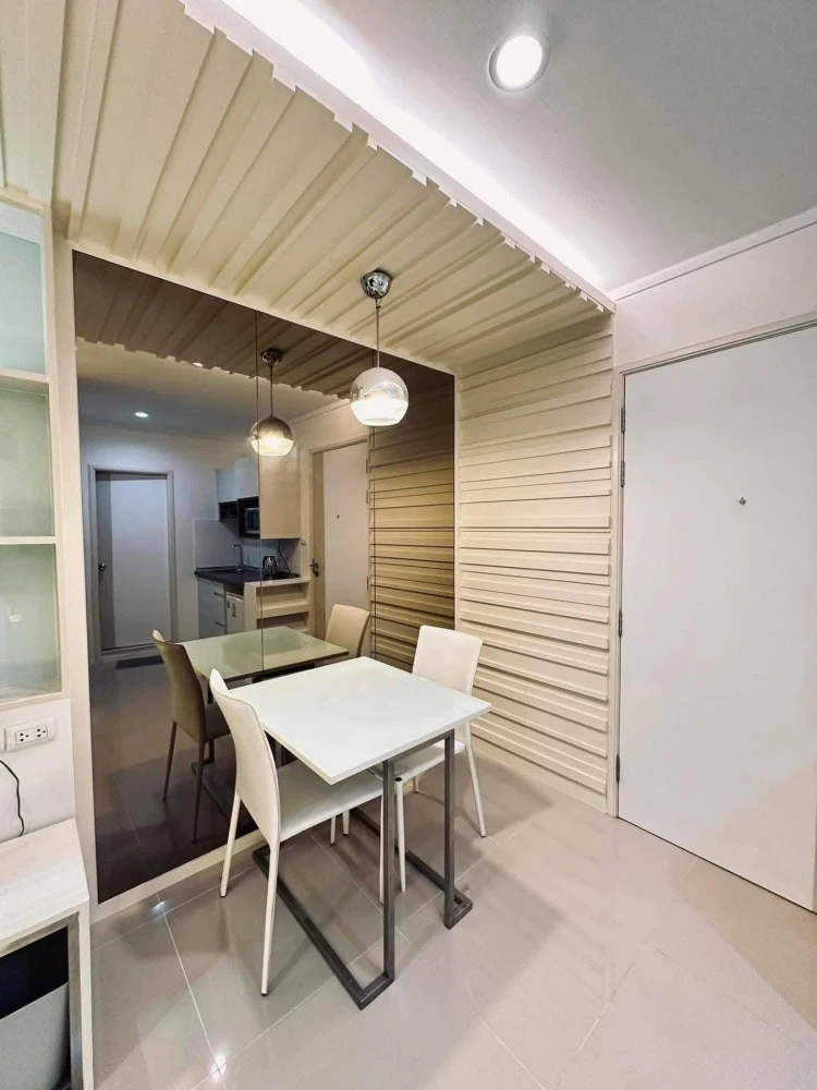 ให้เช่า คอนโดติดหาดจอมเทียนที่ Lumpini ParkBeach Jomtien ได้วิทะเลเริ่ดๆ พร้อมเฟอร์นิเจอร์บิวท์อินอย่างดี รีบจองเลย