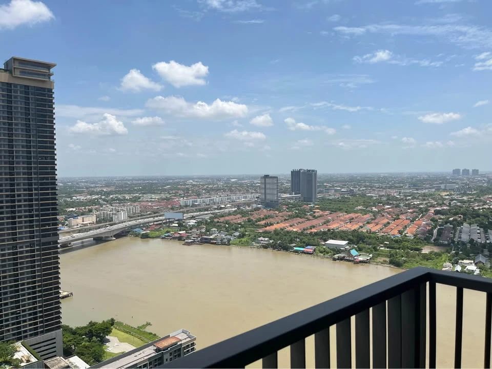 ให้เช่า คอนโดริมแม่น้ำ The Politan Aqua เป็นห้องมุมตึก ผนังห้องนอนไม่ติดกับห้องอื่น ได้ความสงบ เป็นส่วนตัว จองเลย