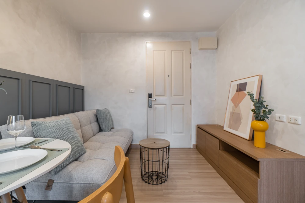 ให้เช่า คอนโดเดอะนิช ไอดี เสรีไทย ห้องวิวสระแนวยาว วิวโล่ง + ยอดไม้สีเขียวสวยงาม ราคาคุ้ม คุณต้องจองเลย