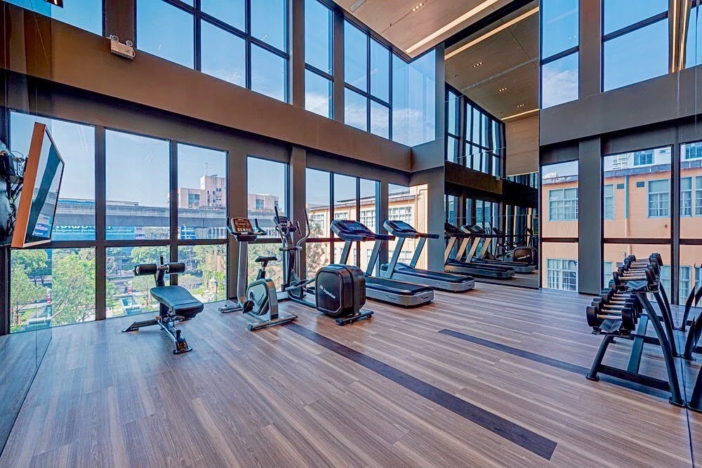 ให้เช่า คอนโดไซมิส 87 เป็นแบบ Duplex ขนาด 40 ตรม.  ใกล้ BTS อ่อนนุช เพียง 350 เมตร ตกแต่งพร้อมอยู่ พร้อมเครื่องใช้ไฟฟ้าครบครัน