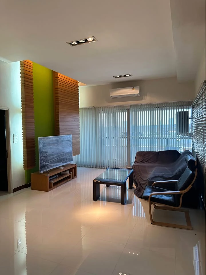 ให้เช่า คอนโด การ์เด้น คอร์ท ห้องมุมมีความเป็นส่วนตัว พื้นที่ใช้สอยเยอะ ไม่จองแล้วจะเสียดายทีหลัง