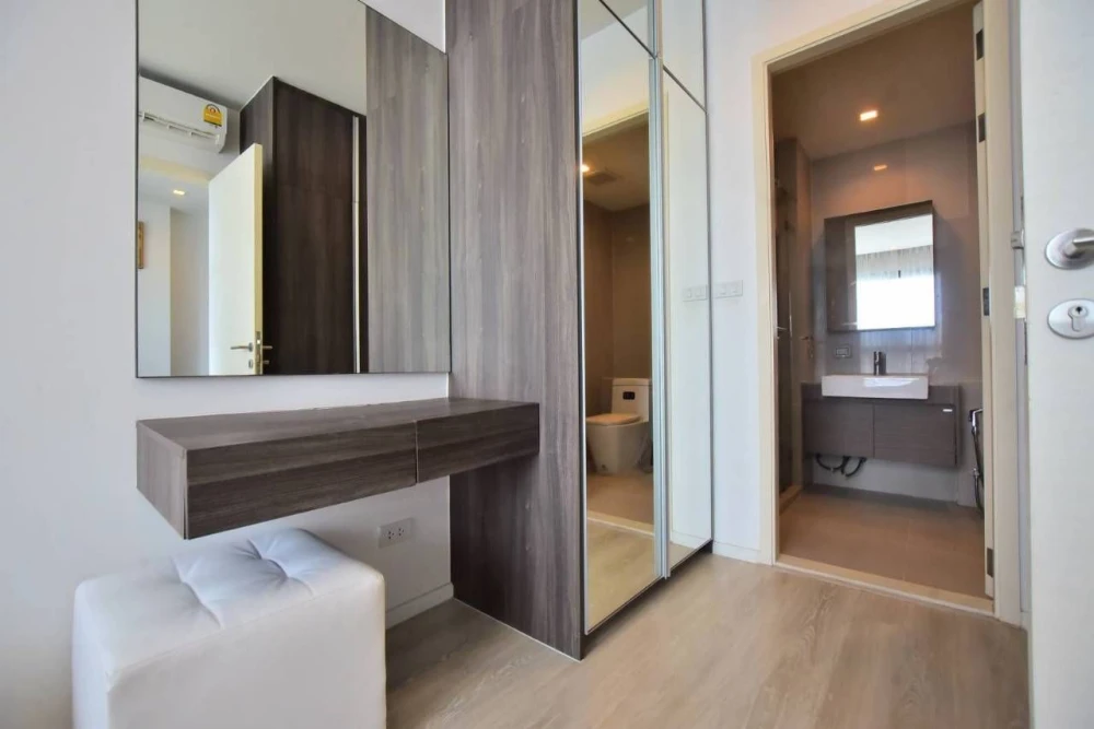 ให้เช่า คอนโด ควินน์ รัชดา 17 ห้องพร้อมอยู่ เฟอร์ครบ