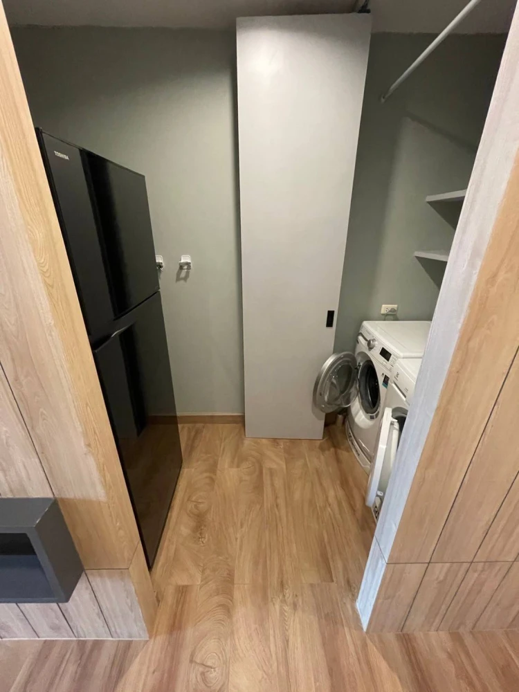 ให้เช่า!! คอนโด จามจุรี สแควร์ เรสซิเด้นส์ ชั้น 10 ห้องใหม่ ยังไม่เคยมีใครเข้าอยู่ ห้ามพลาด!!