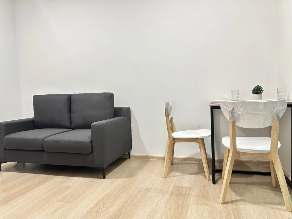 ให้เช่า คอนโด ชีวาทัย ฮอลล์มาร์ค ลาดพร้าว-โชคชัย 4 ชั้น 4 ตึก E  เลี้ยงสัตว์ได้ ห้ามพลาด