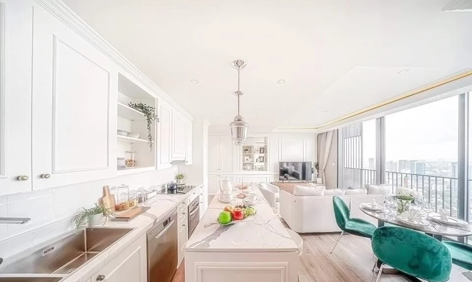 ให้เช่า!! คอนโด ซี เอกมัย Penthouses ชั้น 43 (Duplex) ห้องตกแต่งสวยมาก พร้อมเข้าอยู่ได้ทันที จองเลย!!