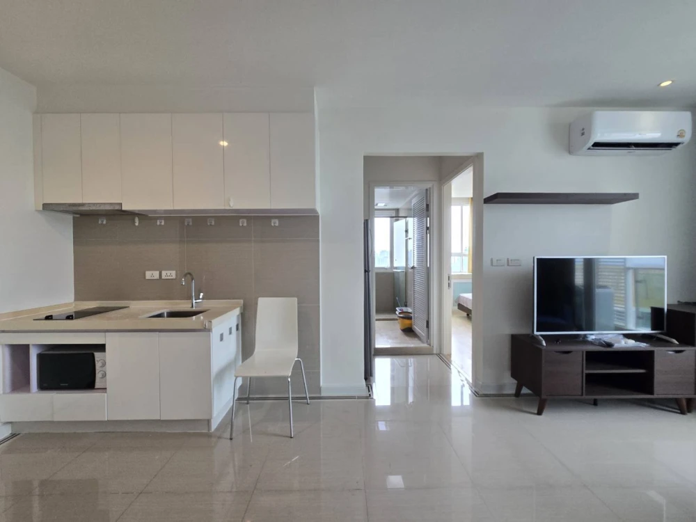 ให้เช่า คอนโด ที.ซี. กรีน สวย ครบ คุ้ม จองเลย!!