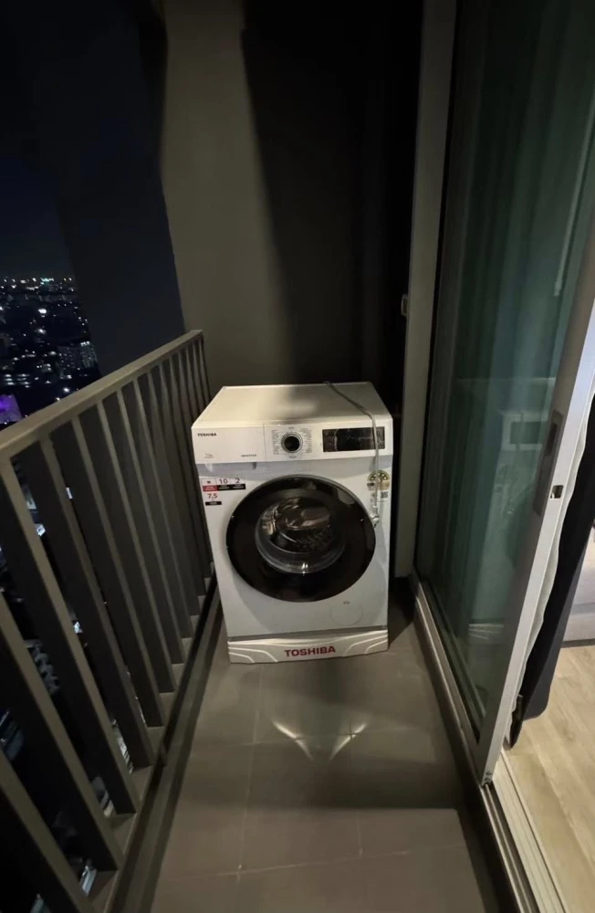 ให้เช่า คอนโด นิช โมโน รามคําแหง ห้องพร้อมอยู่ เฟอร์พร้อม ชั้นสูงลมดีจองเลย