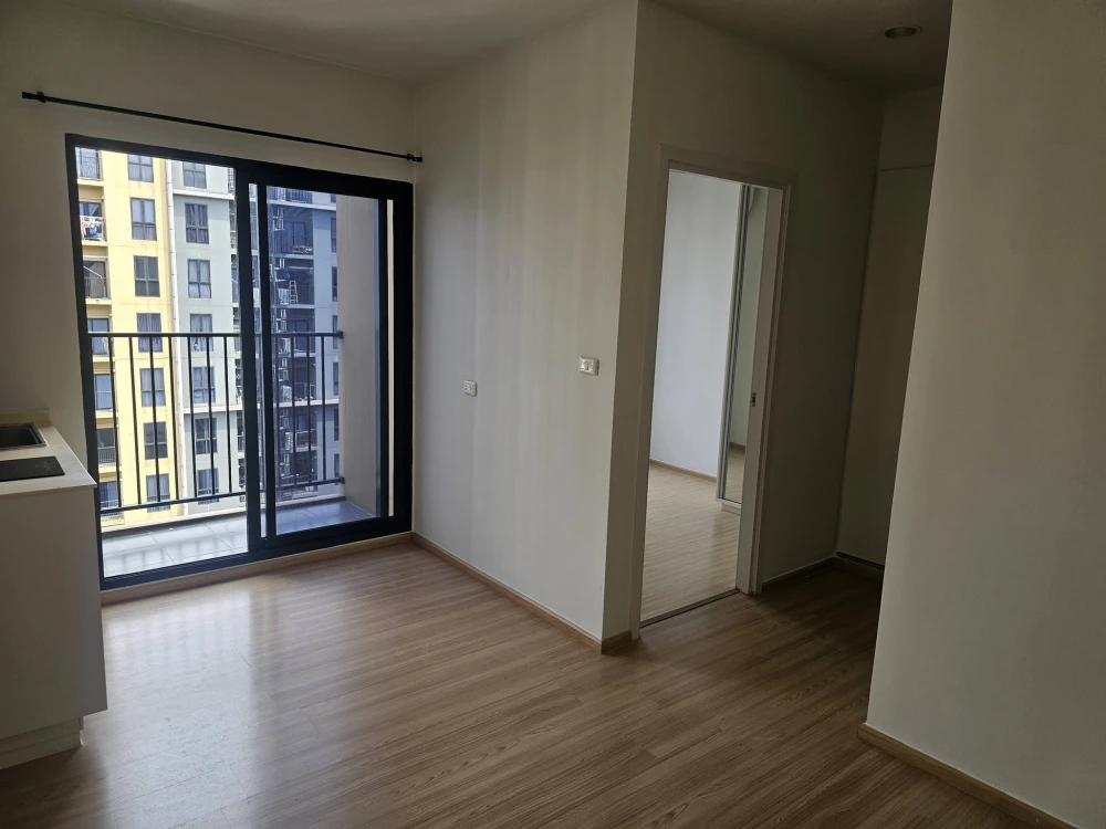 ให้เช่า คอนโด พลัม สเตชั่น ปิ่นเกล้า ห้องเปล่า เหมาะกับคนที่ต้องการตกแต่งเอง เติมสไตล์ที่ใช่สำหรับคุณ จองเลยห้ามพลาด!!!